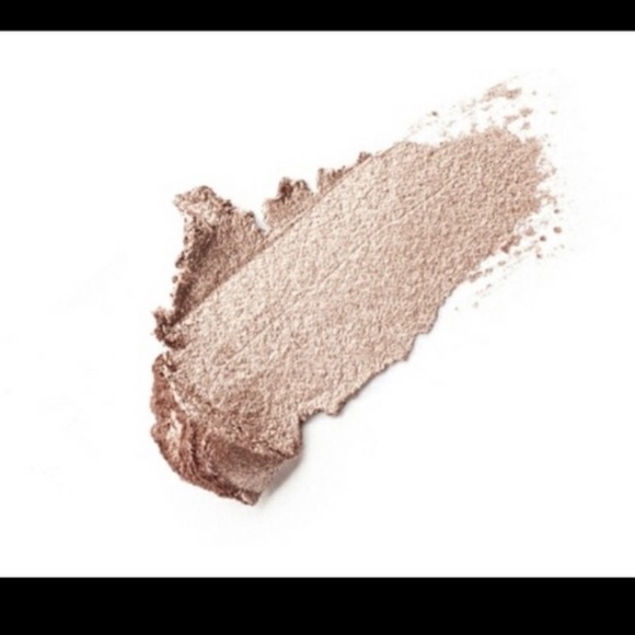 STUDIO MAKEUP Cream eyeshadow in Pink - Picture 3 of 3